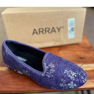 Array Mabel‎ Dark Purple Floral Fabric Loafers Smoking Flats 8M NWB